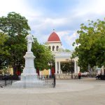 Parque San Isidoro, de las Flores o Julio Grave de Peralta